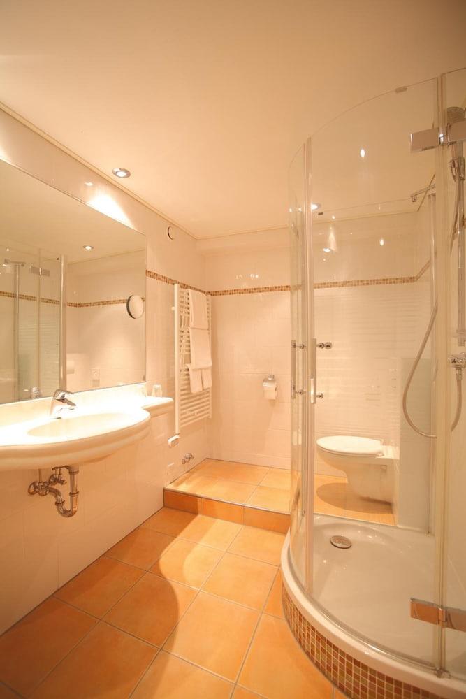 Hotel Alster-Hof à Hambourg Extérieur photo