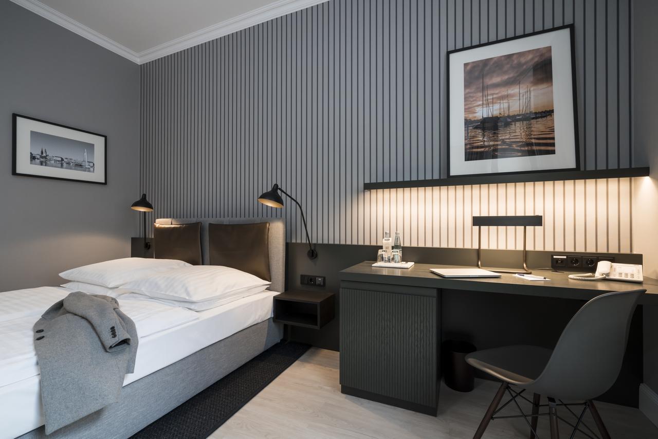 Hotel Alster-Hof à Hambourg Extérieur photo